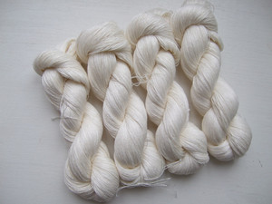 U4 (100% Linen yarn)