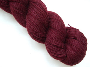 M13 (100% Merino wool yarn)