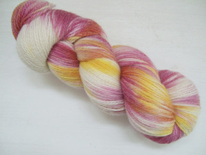 BS12 (Hand dyed 100% Wool yarn)