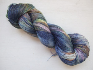 BS20 (Hand dyed 100% Linen yarn)