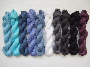 L57 (200g, 10 skeins X 20g)