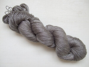 SB8 (Silk 70% / Bamboo 30%), 50g