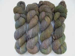 AW2 (Hand dyed, 50% Alpaca wool / 50% Sheep wool)