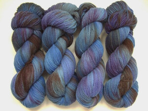MW2 (100% Merino wool yarn)