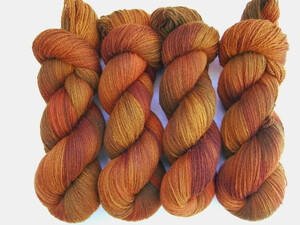 MW22 (100% Merino wool yarn)