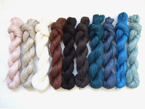 L74 (200g, 10 skeins X 20g)